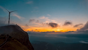 高山风车治愈视频素材